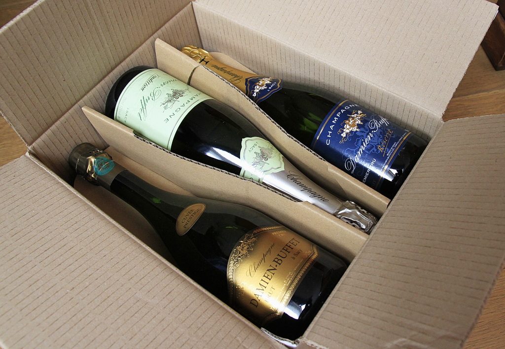 Damien-Buffet-carton-decouverte-champagnes-1